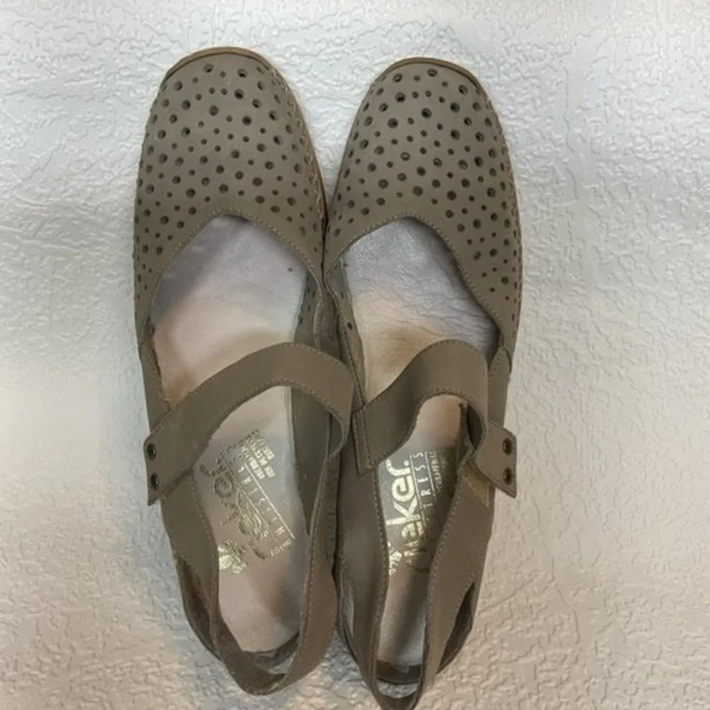 Rieker Tan‎ Closed Toe Slingback Perforated Mary Jane Sandals Women 41/US10-10.5